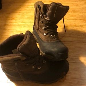 North Face Winter Boots like New!!